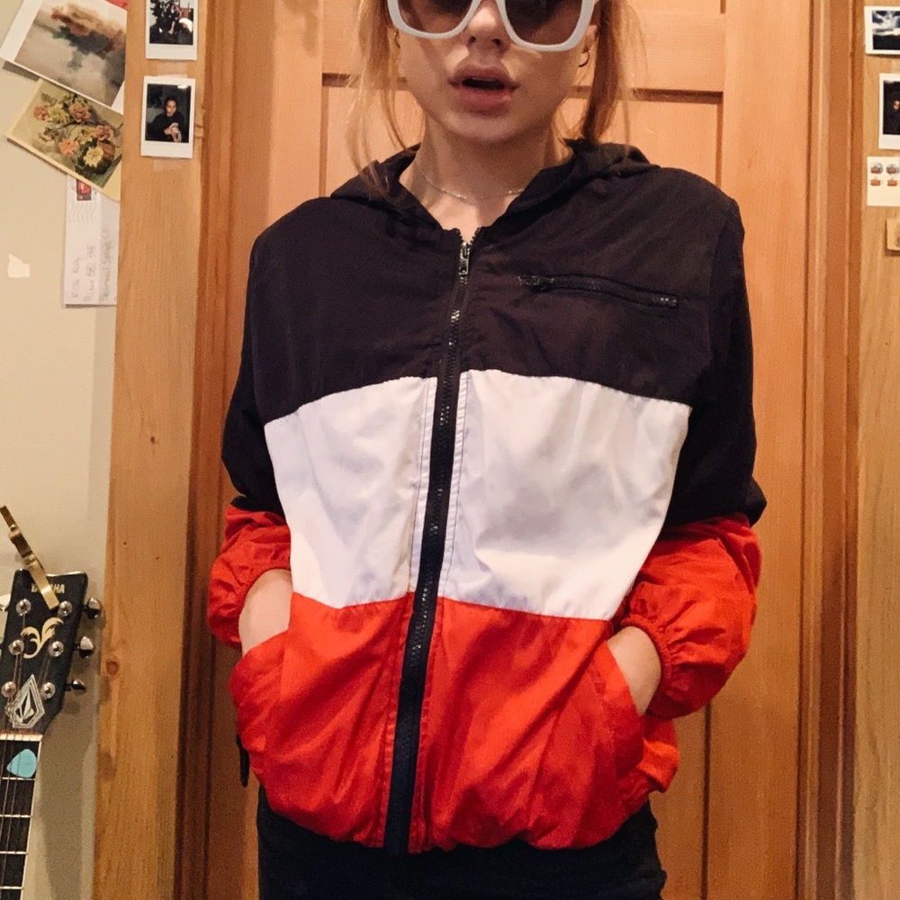 BRANDY WINDBREAKER